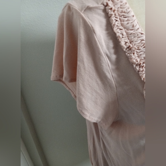 Ann Taylor Loft - Sleeveless Elastic Bottom Blouse - Picture 3 of 7